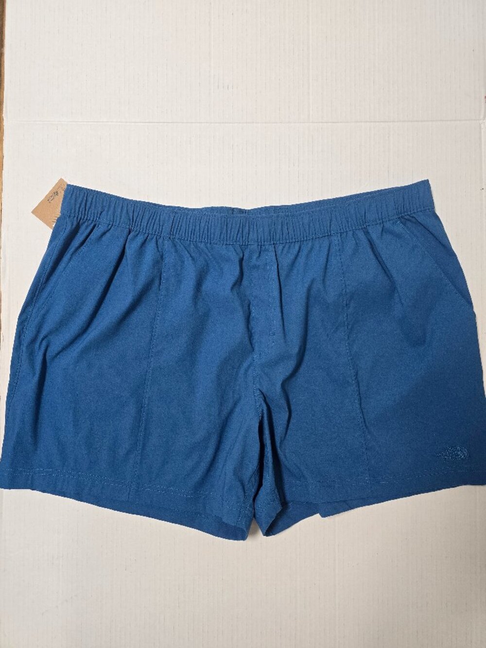 The North Face Men’s XXL Blue Nylon Relaxed Fit Shorts Elastic Waist NWT